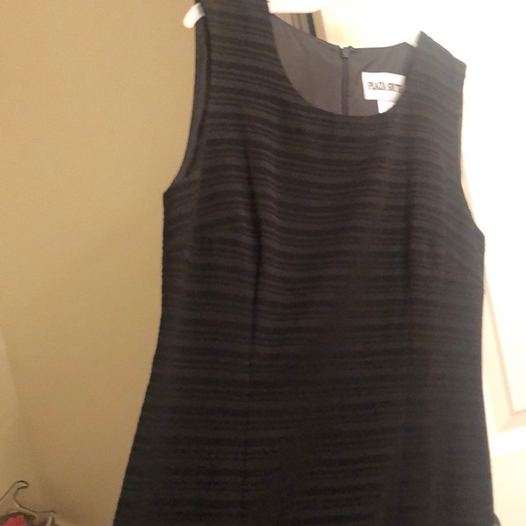Women’s size 6 “Plaza South” LBD- EUC-midi length - Picture 2 of 10